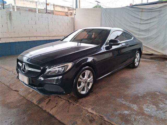 MERCEDES-BENZ C180 COUPE ANO 2017/2018