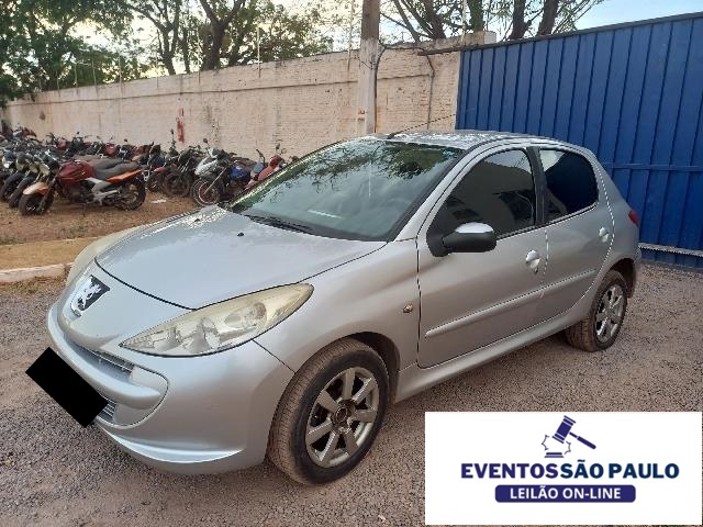PEUGEOT 207HB XR 2013
